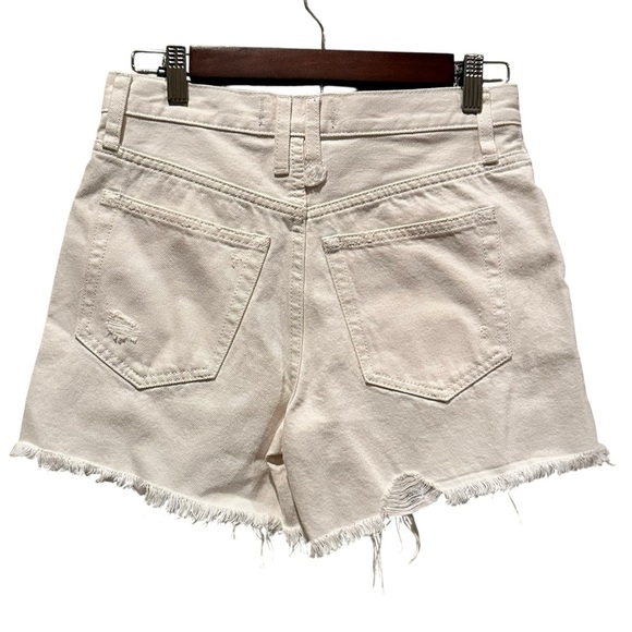 Free People We The Free Shorts Button Fly White Distressed Cut Off Sz 25 NWT - Picture 5 of 10